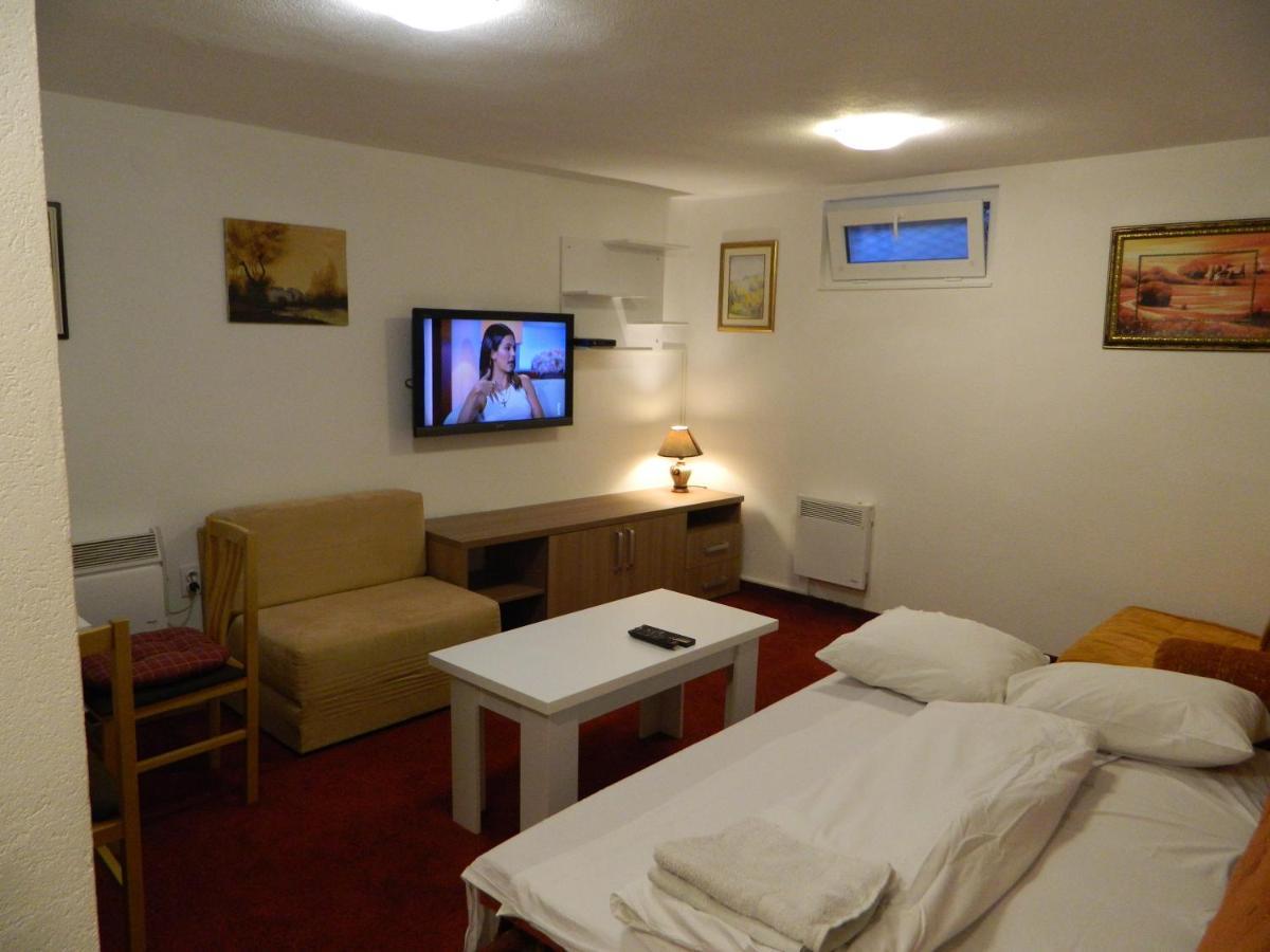 Basement 5 Apartment Sarajewo Zewnętrze zdjęcie