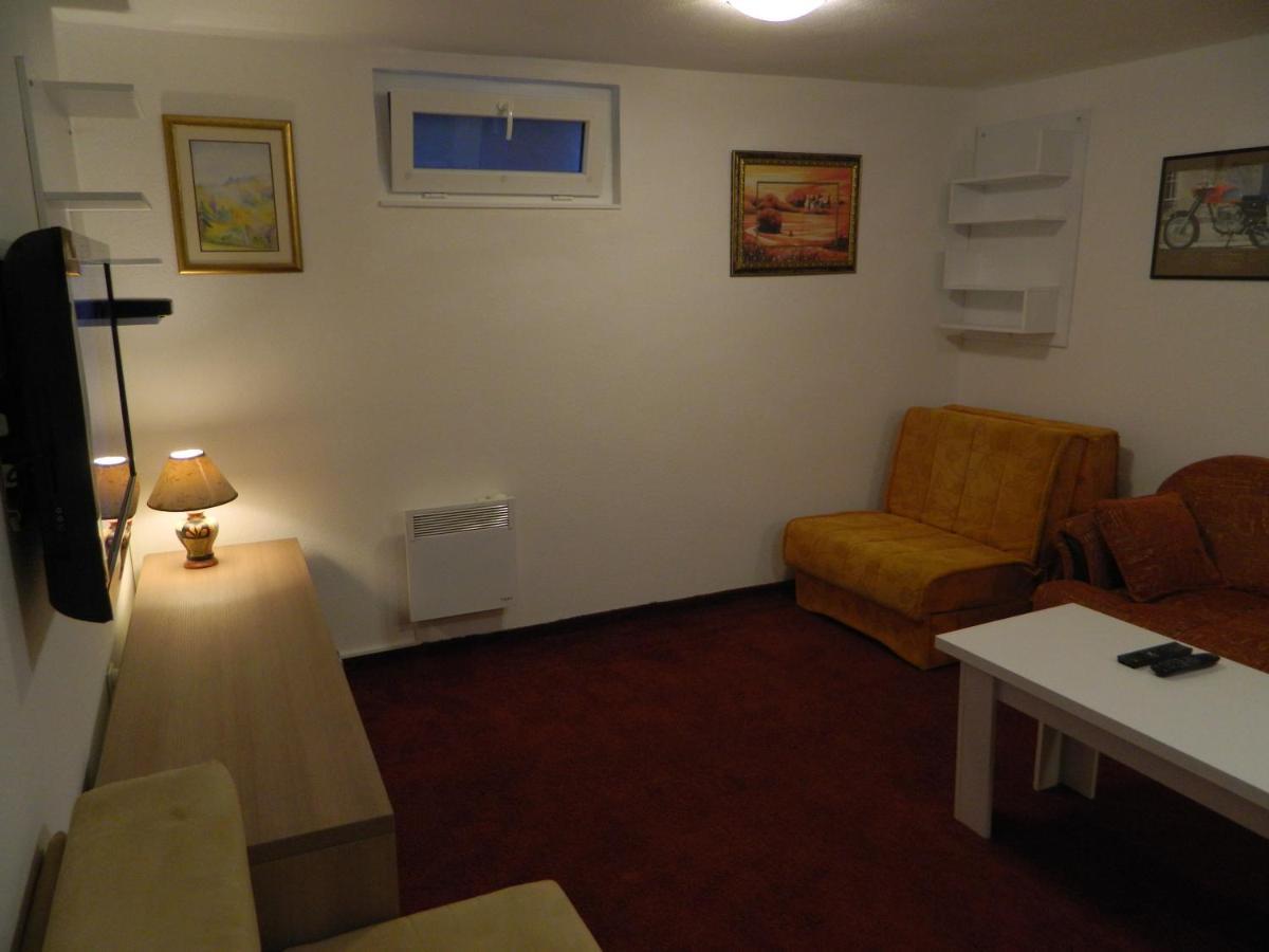 Basement 5 Apartment Sarajewo Zewnętrze zdjęcie