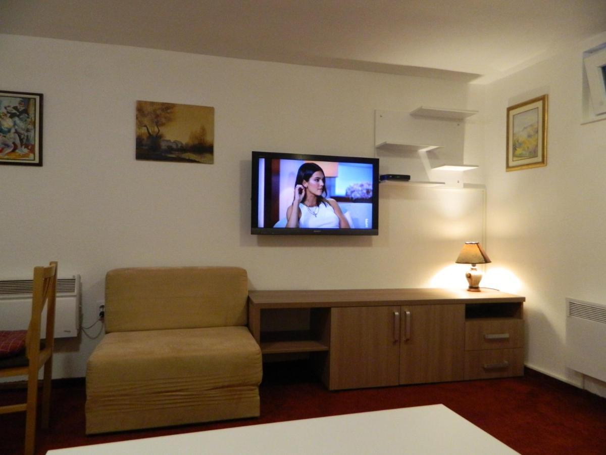 Basement 5 Apartment Sarajewo Zewnętrze zdjęcie