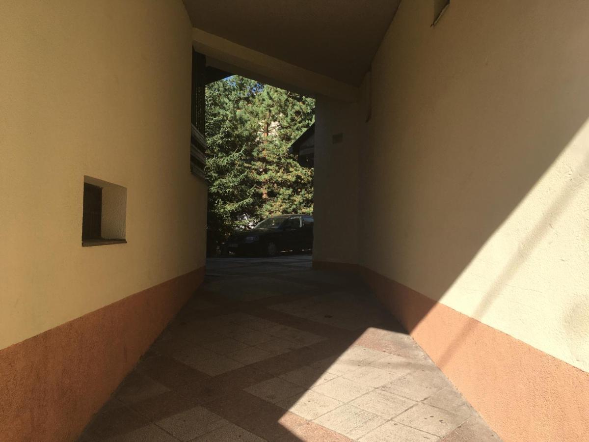 Basement 5 Apartment Sarajewo Zewnętrze zdjęcie
