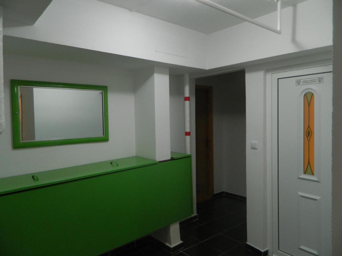 Basement 5 Apartment Sarajewo Zewnętrze zdjęcie